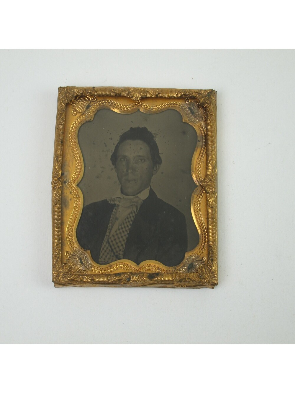 Tintype Photo Handsome Young Man Neckcloth Checked Vest 1850s Fashion Antique